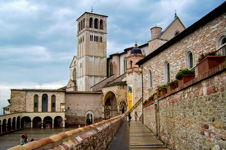 assisi-2183625_960_720
